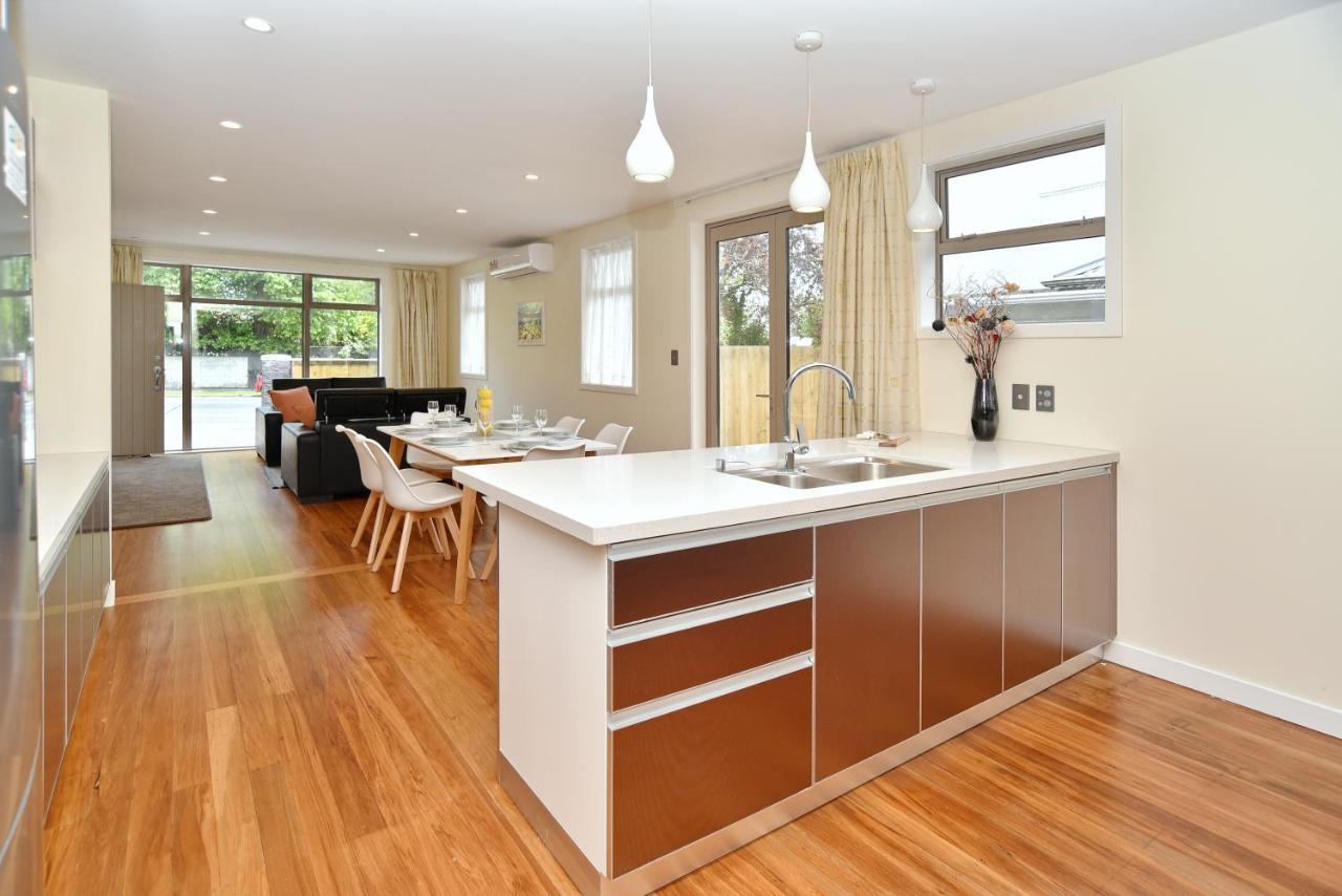 Clyde 106 - Christchurch Holiday Homes Extérieur photo