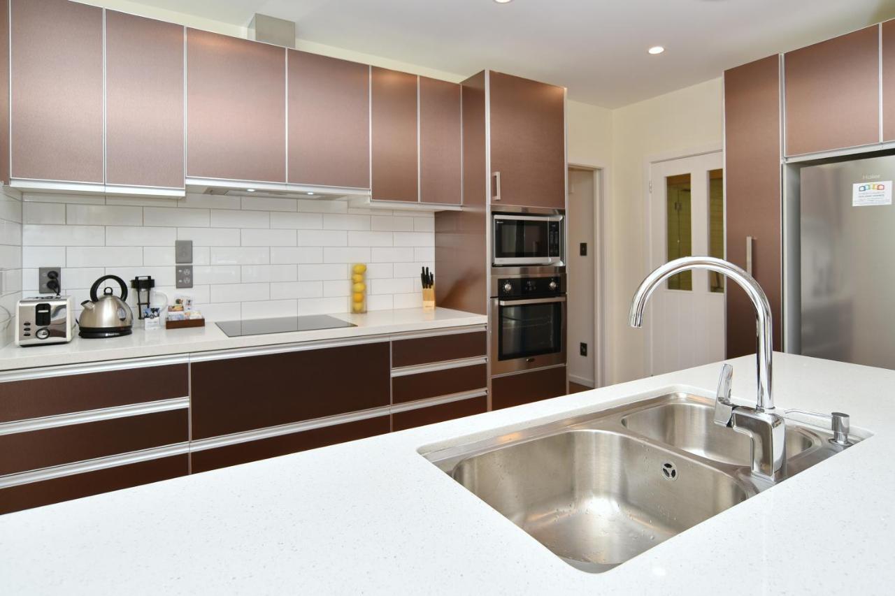 Clyde 106 - Christchurch Holiday Homes Extérieur photo